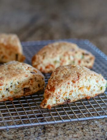 baked bacon and cheddar scones