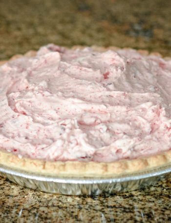 no bake cranberry cream pie