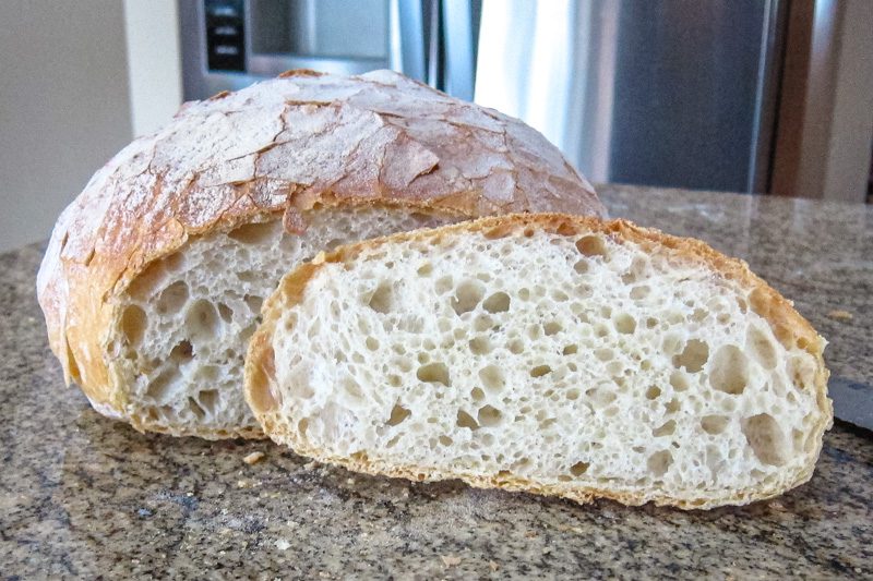 sliced no-knead dutch oven bread