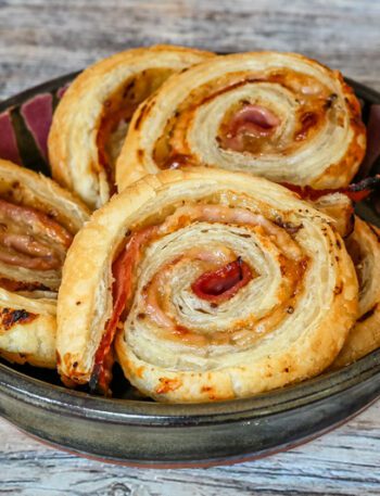ham and honey mustard pinwheels appetizer