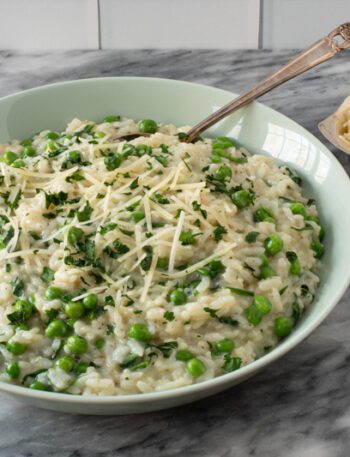 instant pot risotto with peas and spinach