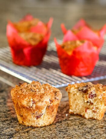 maple muffins with bacon and streusel topping
