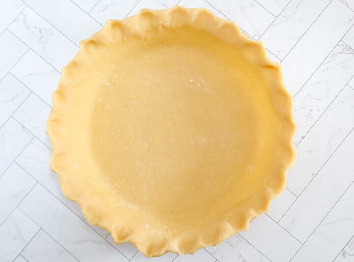 classic Pâte Brisée in a pie plate