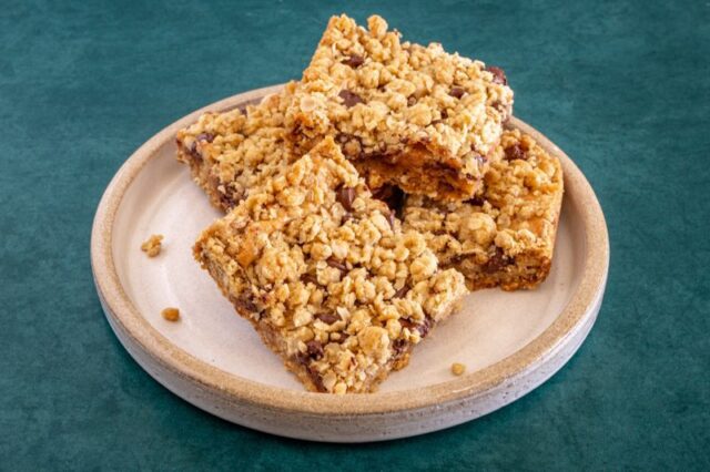 peanut butter oat bars on a plate