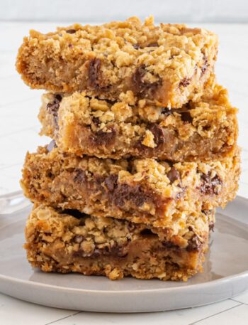 A stack of peanut butter chocolate chip oat bars