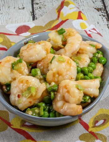shrimp and peas in a bowl