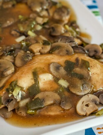 slow cooker chicken marsala on a serving tray